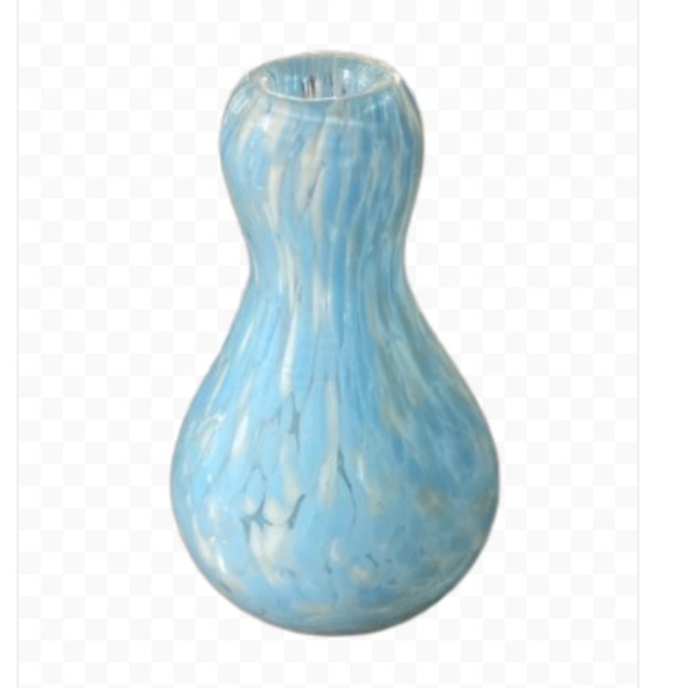 Vintage Hand Blown Art Glass Bud Vase Swirled Light Blue White 4.5” Tall - Picture 8 of 9